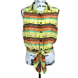 Geri C. Yellow  geometric sleeveless button up collar  top size L beach vacation